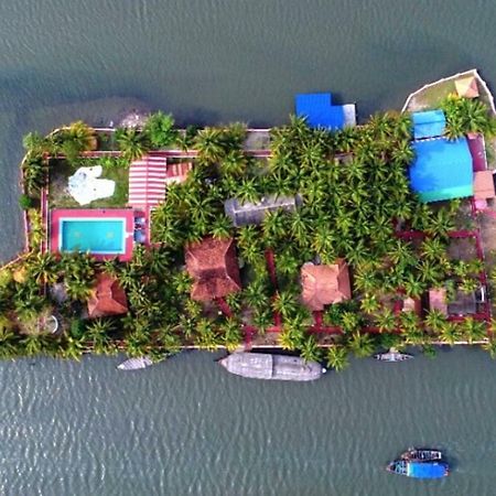 Regant Lake Village, Kollam. Chavara Экстерьер фото