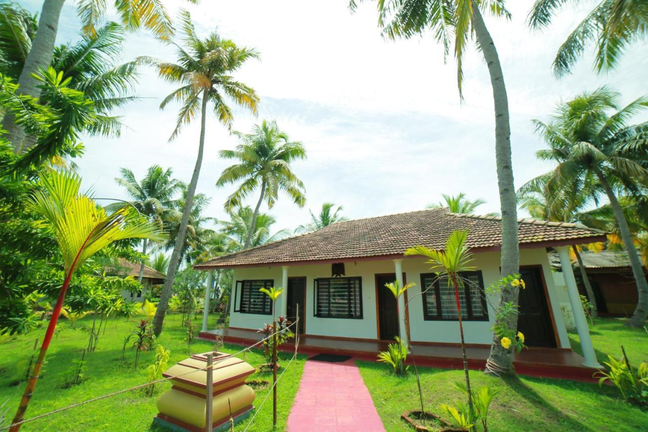 Regant Lake Village, Kollam. Chavara Экстерьер фото