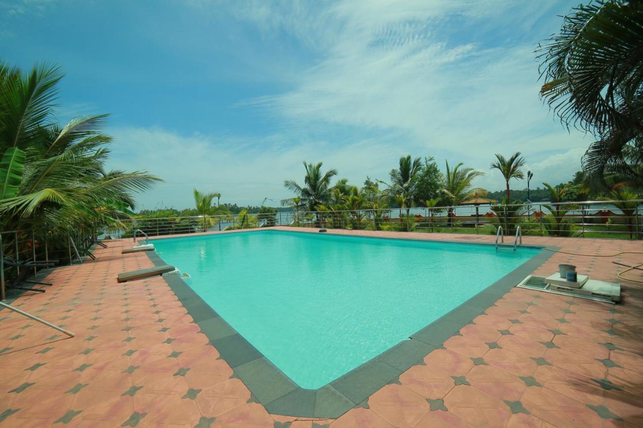 Regant Lake Village, Kollam. Chavara Экстерьер фото