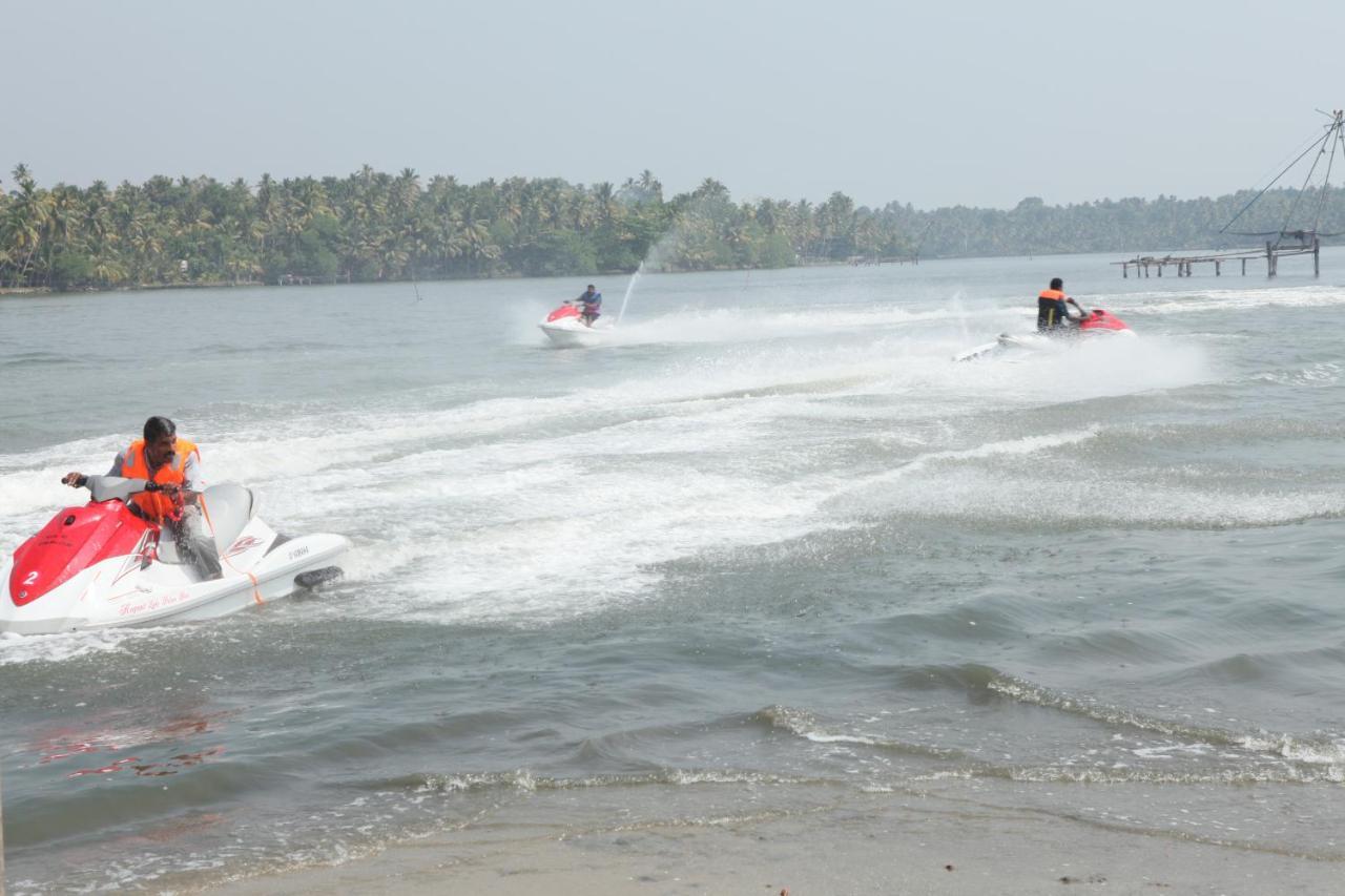 Regant Lake Village, Kollam. Chavara Экстерьер фото