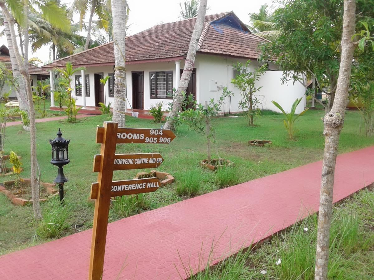Regant Lake Village, Kollam. Chavara Экстерьер фото