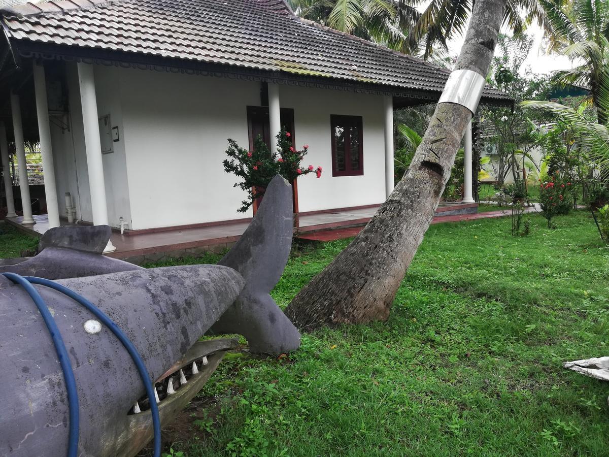 Regant Lake Village, Kollam. Chavara Экстерьер фото